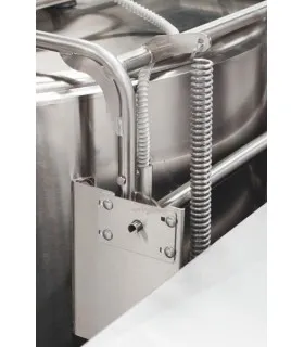 Zawiasy pokrywy – wytrzymałe elementy ze stali nierdzewnej w schładzalniku Milkplan