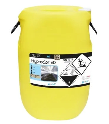 Żółta bańka płynu zasadowego do mycia instalacji mlecznych, dojarek oraz schładzalników Hyproclor ED 70 kg.