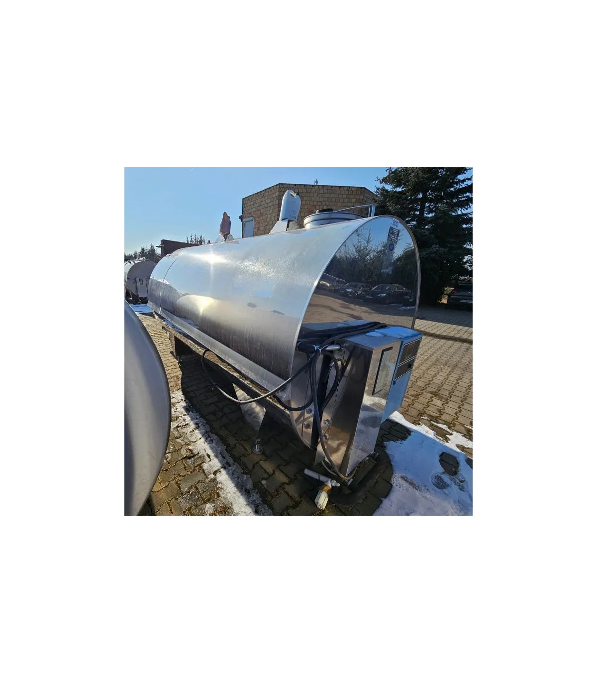 Schładzalnik do mleka JAPY Kryos CFSTE 7000 L – widok ogólny zbiornika