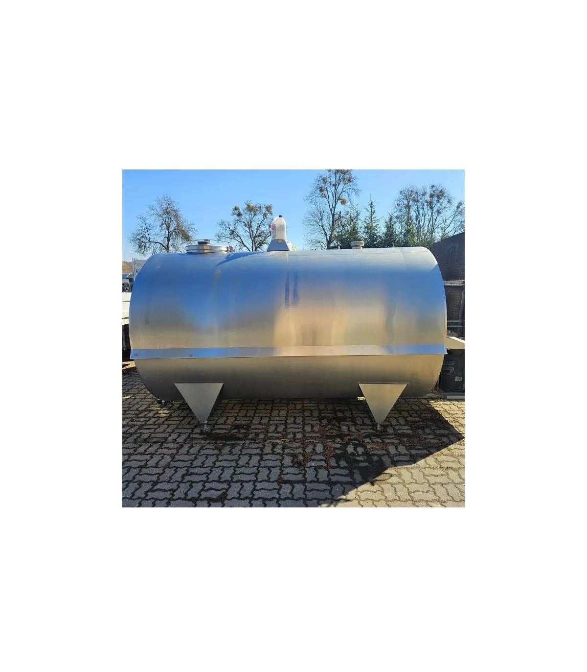 schładzalnik do mleka 6000L JAPY – widok z boku