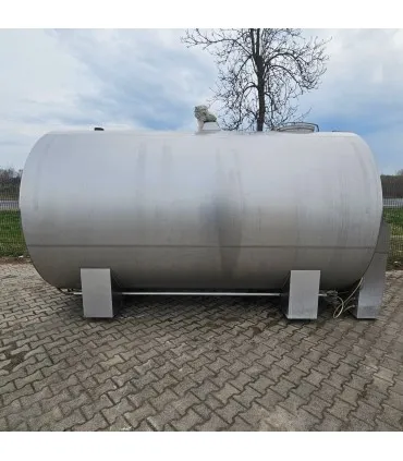 Boczny profil zbiornika do mleka GEA TCool 12 000L – stal nierdzewna