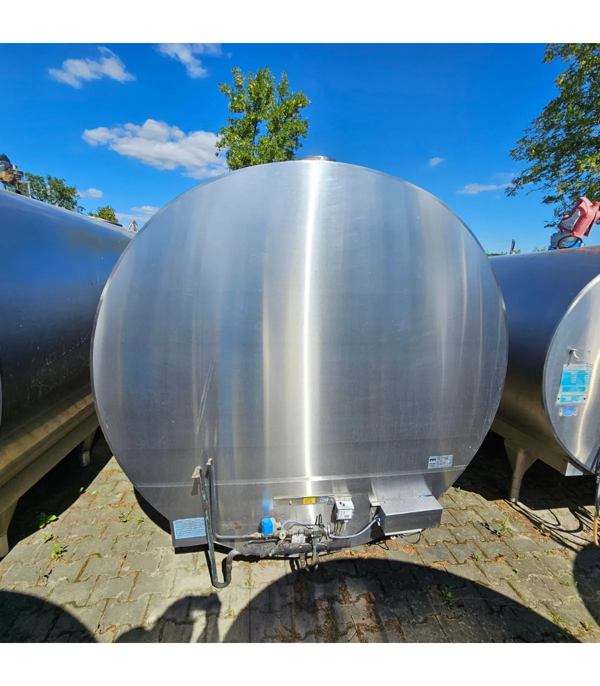 Drugi schładzalnik MUELLER P-9000 od tyłu