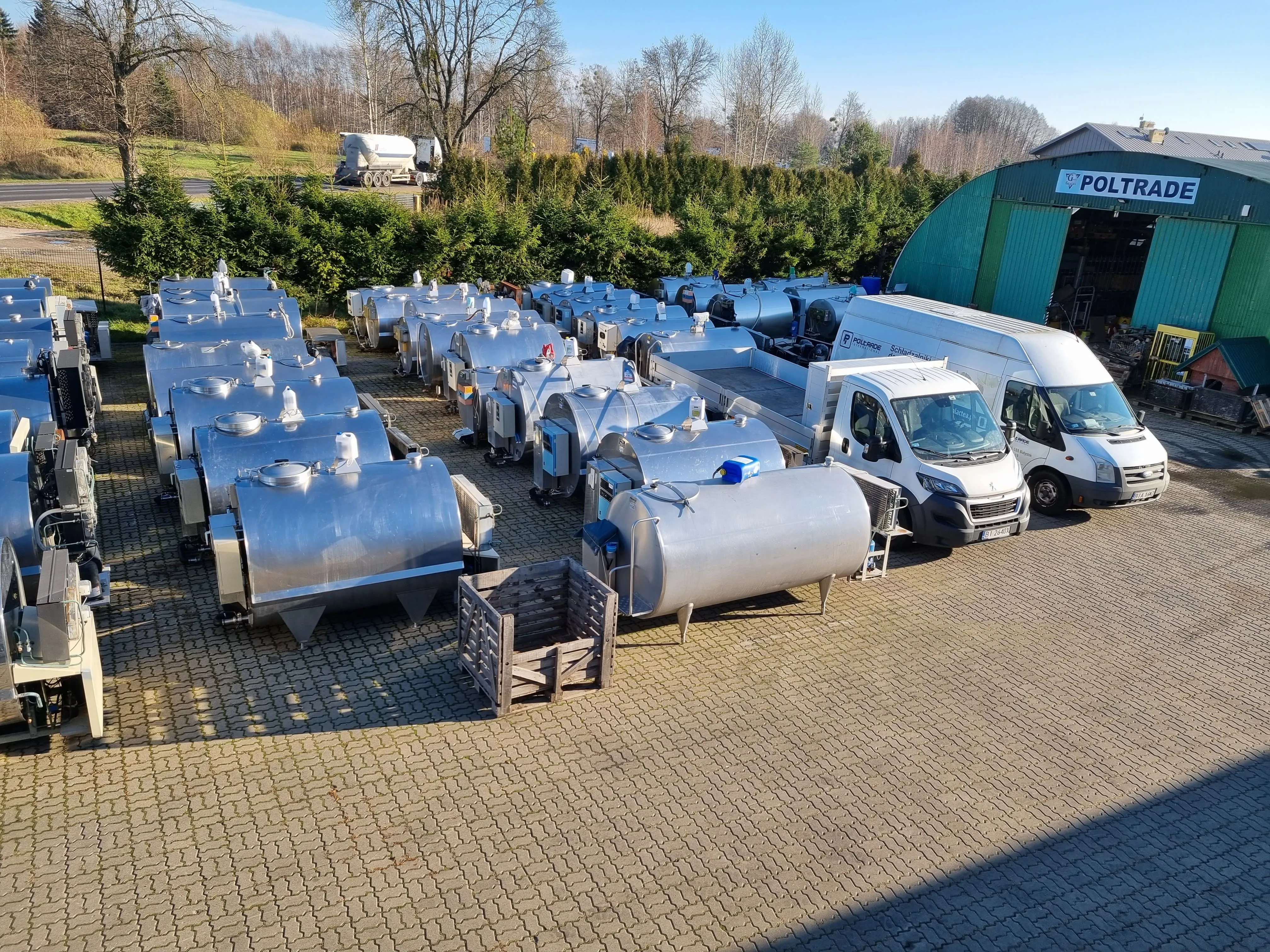 Schładzalniki do mleka na placu Poltrade International