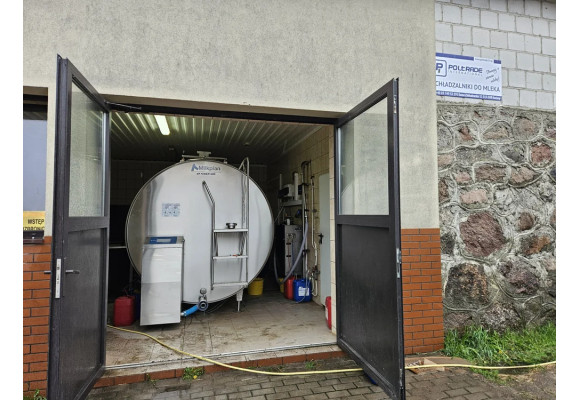 Montaż schładzalnika Milkplan MPP 8000 ze sterownikiem MPP Touch