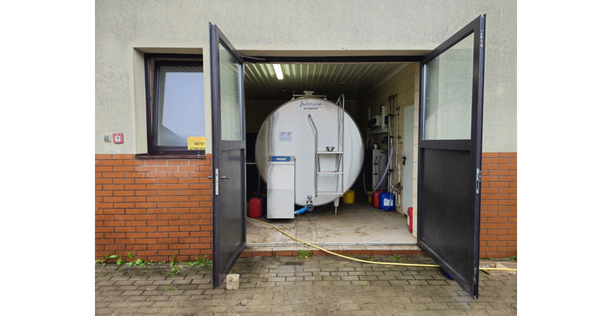 Montaż schładzalnika Milkplan MPP 8000 ze sterownikiem MPP Touch