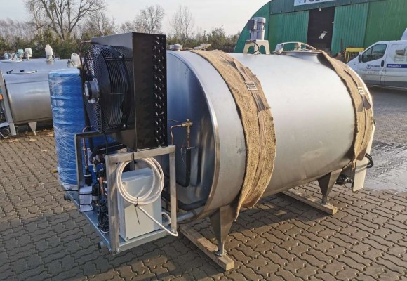 Schładzalnik do mleka PRO-INOX w wersji kompakt 2000 L / 100 L odzysk ciepła